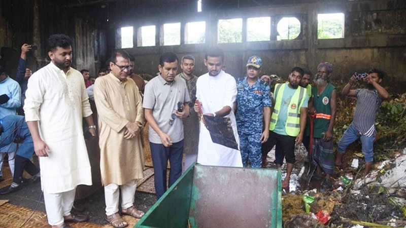 ঈদের দিনে বর্জ্য ব্যবস্থাপনায় চ্যালেঞ্জ,দক্ষিণ সিটিতে ১০ হাজার কর্মী মাঠে